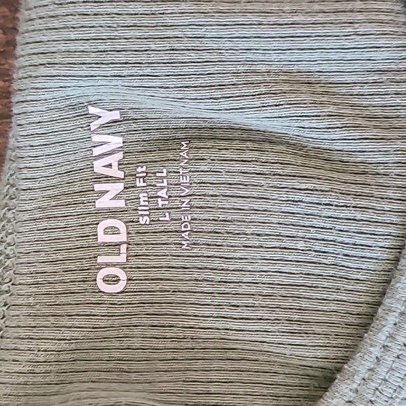 Old Navy Tank Tops - Picture 10 of 10
